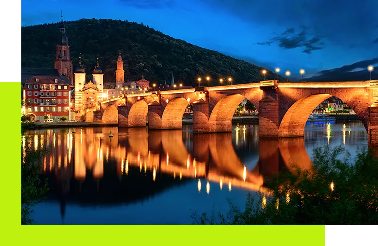 SEA Marketing Heidelberg - Nachtaufnahme der Heidelberger Altstadt, der Alten Brücke und des Neckars